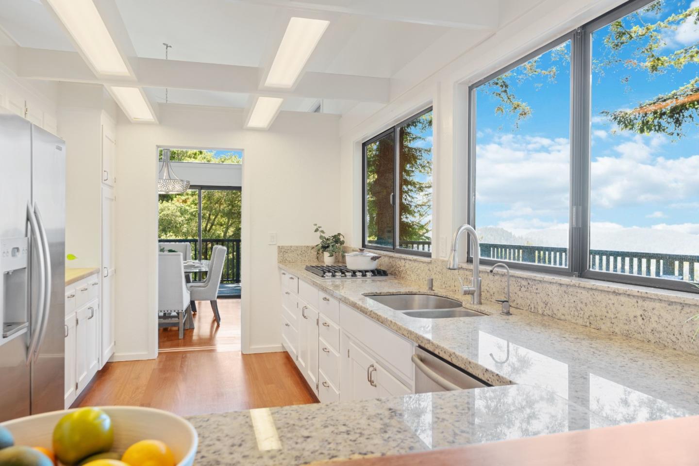 1245 El Solyo Heights DR