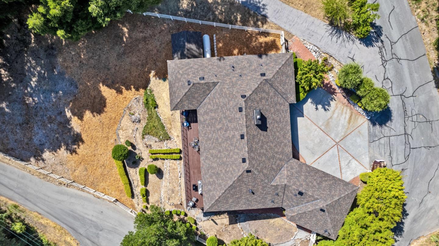 245 Middleton DR