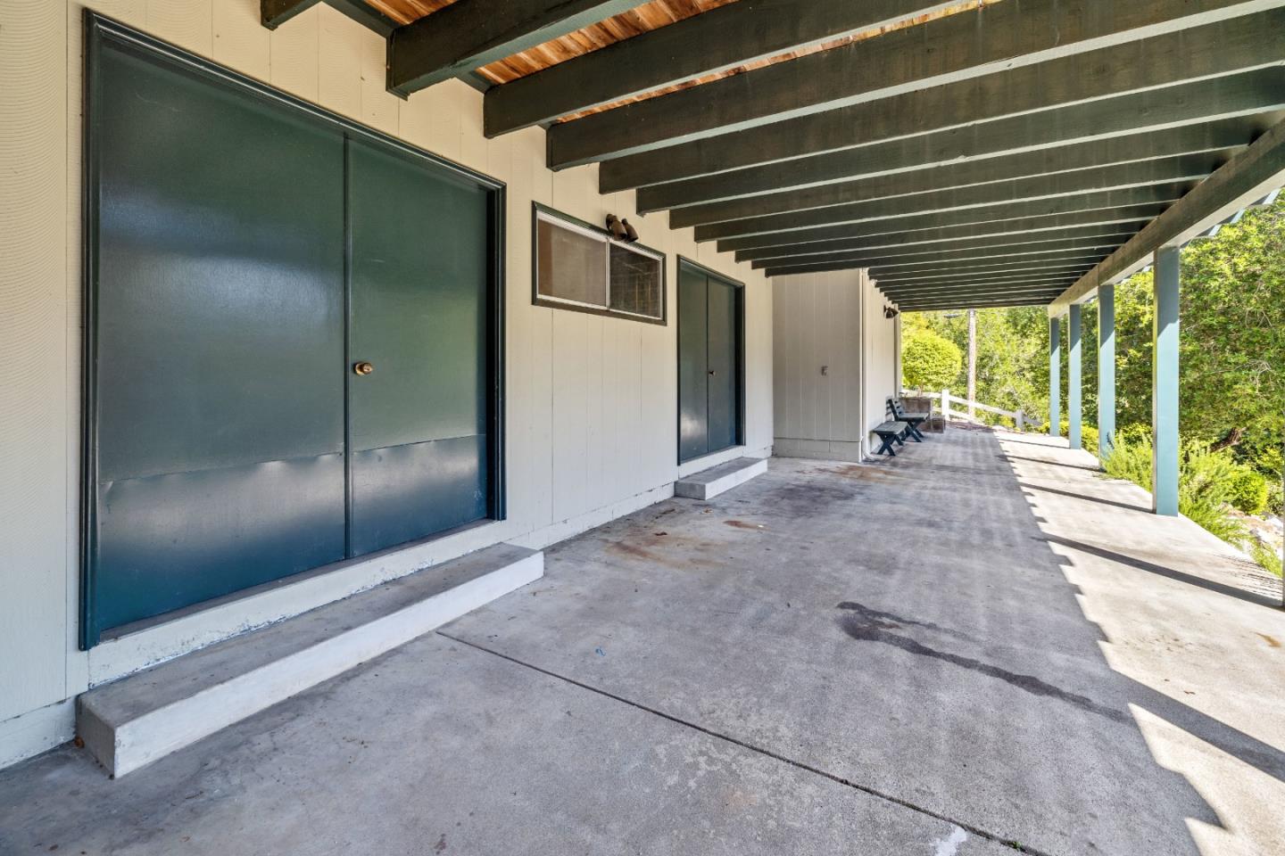245 Middleton DR