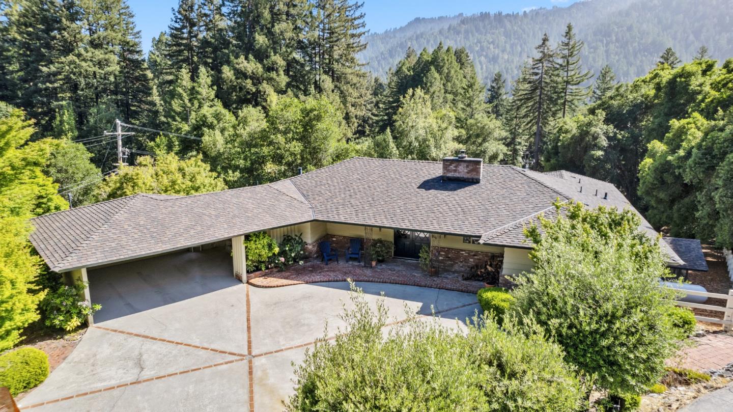 245 Middleton DR