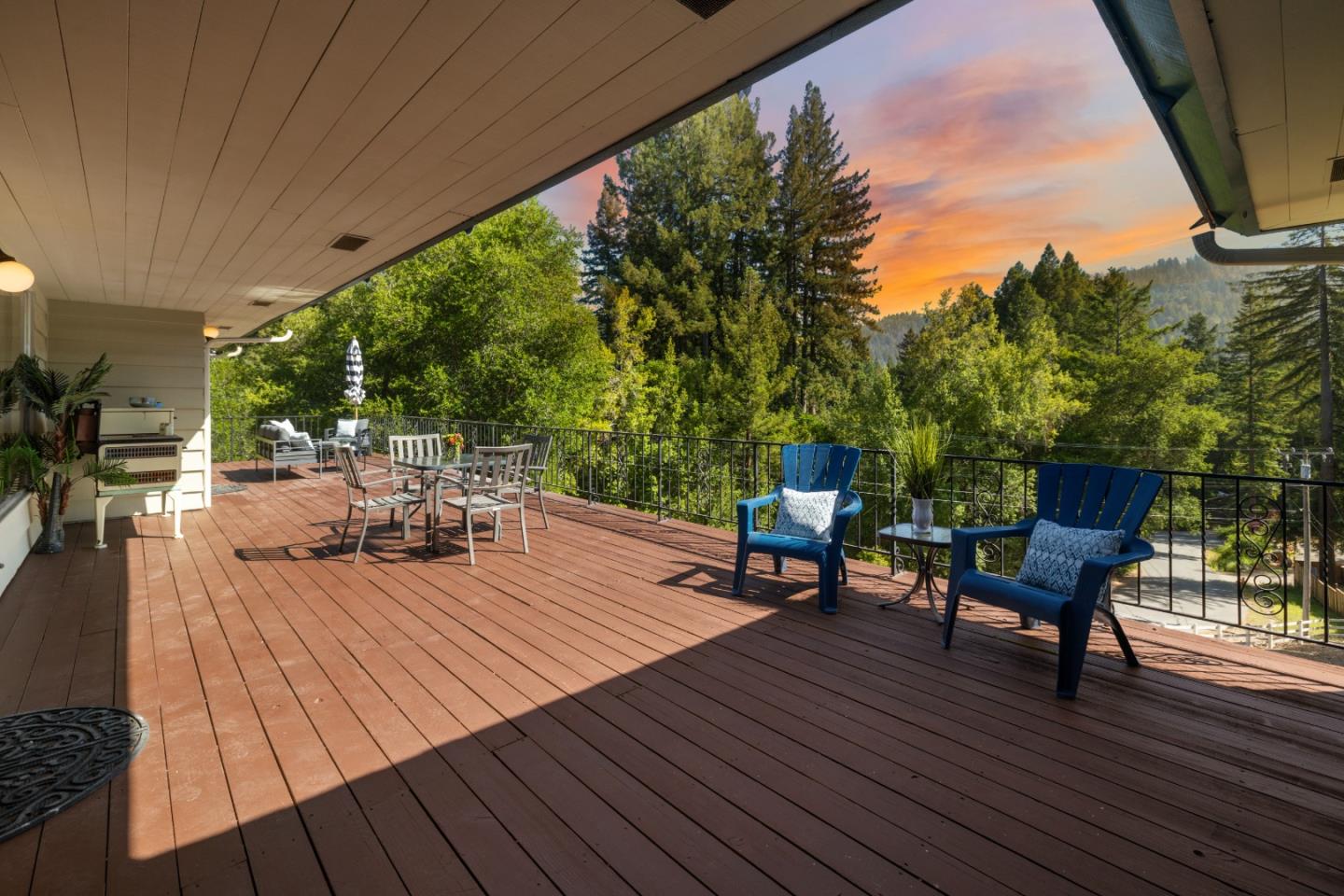 245 Middleton DR