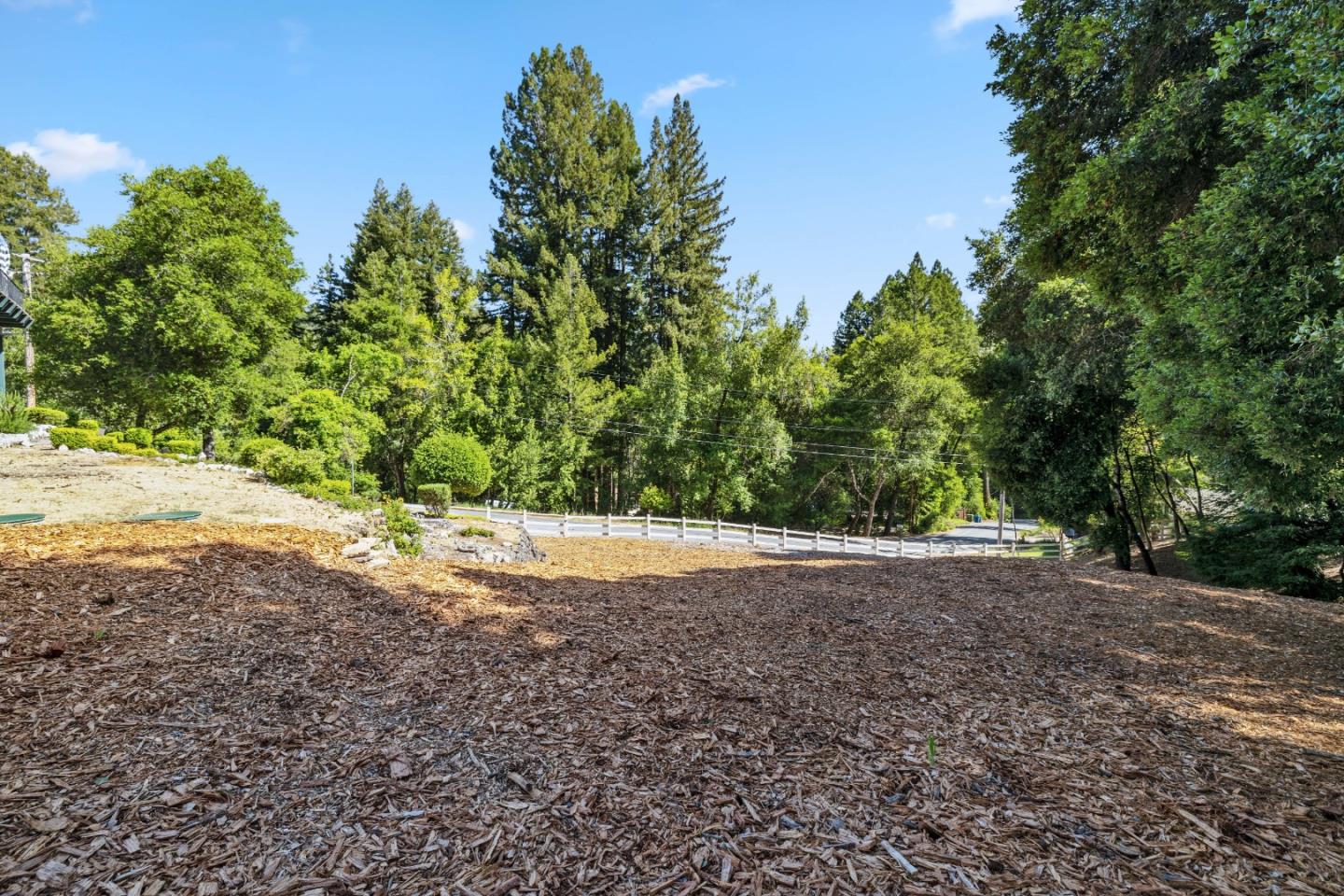 245 Middleton DR