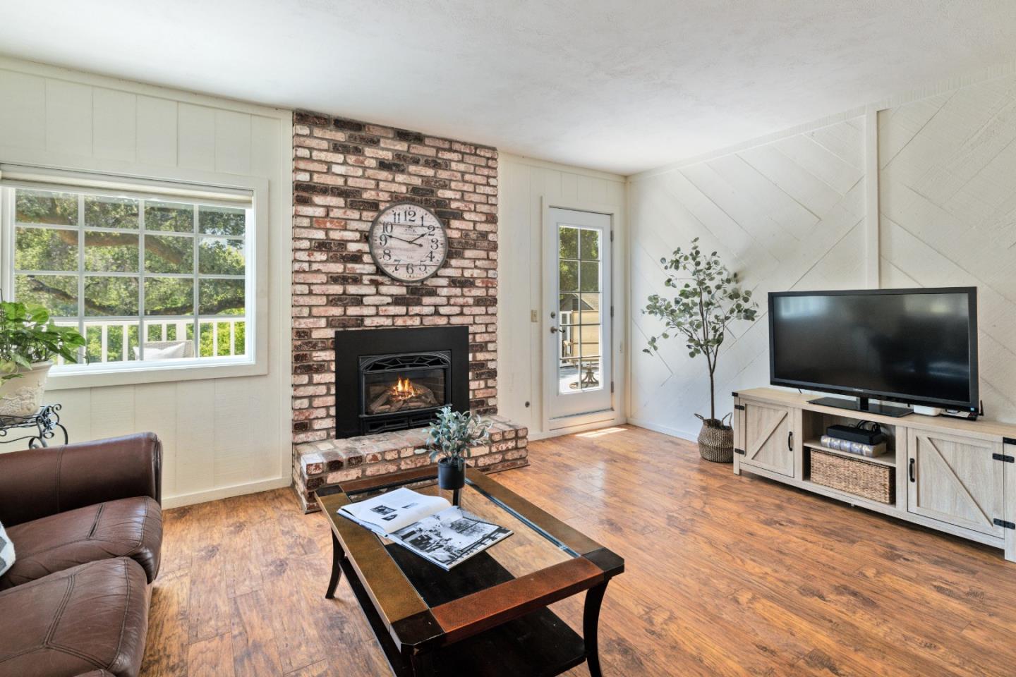 135 Locust ST