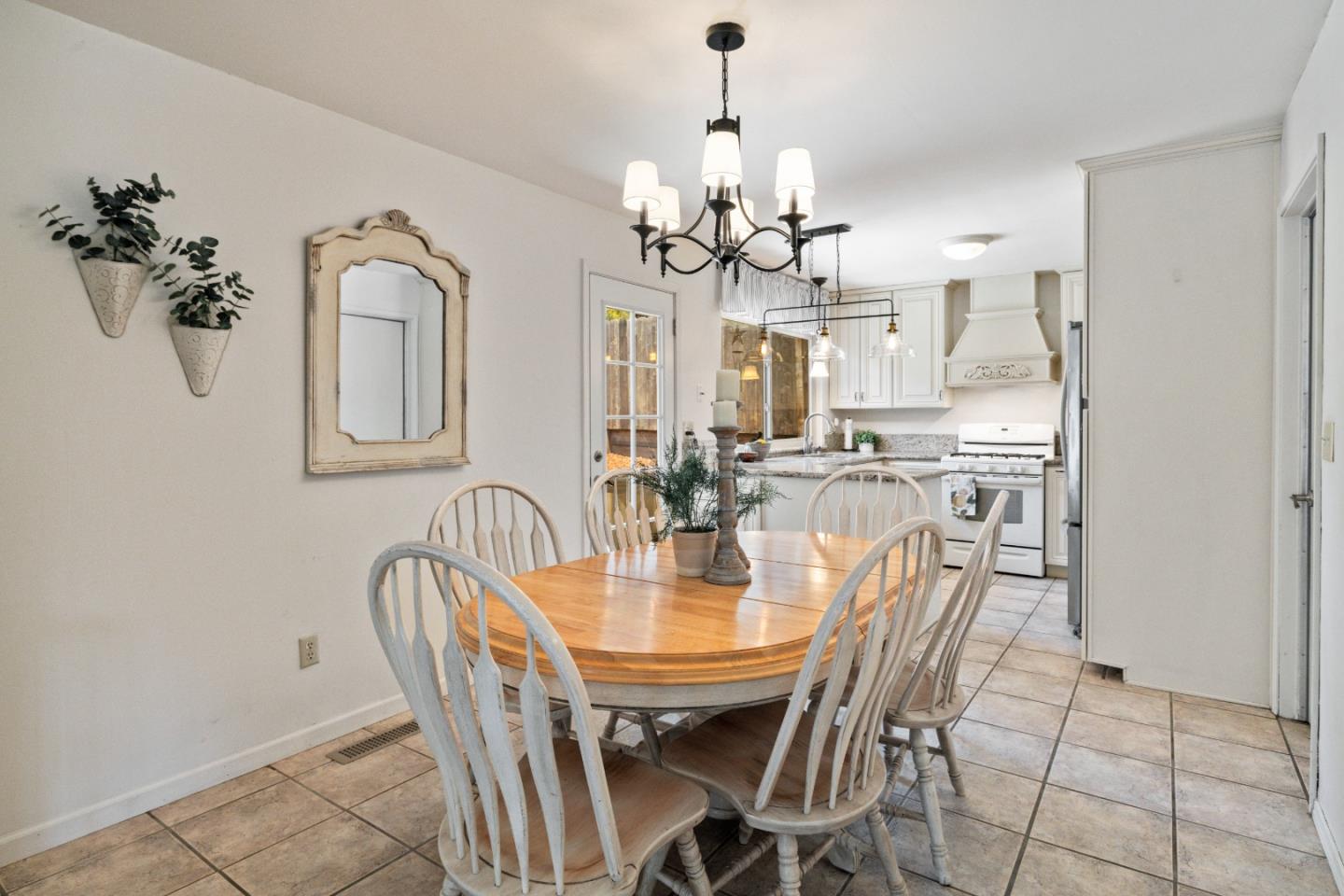135 Locust ST