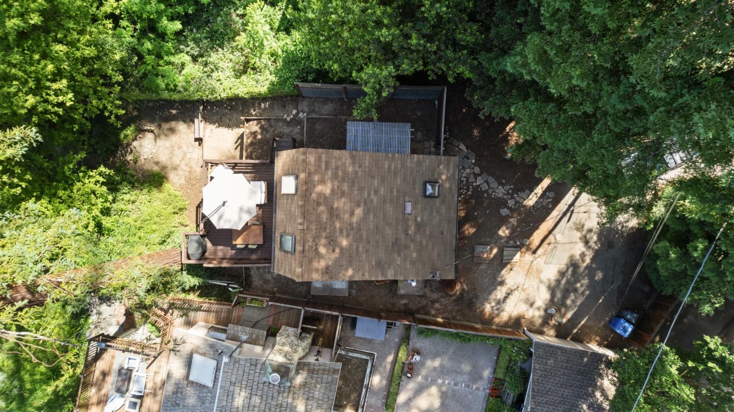 210 Woodland DR