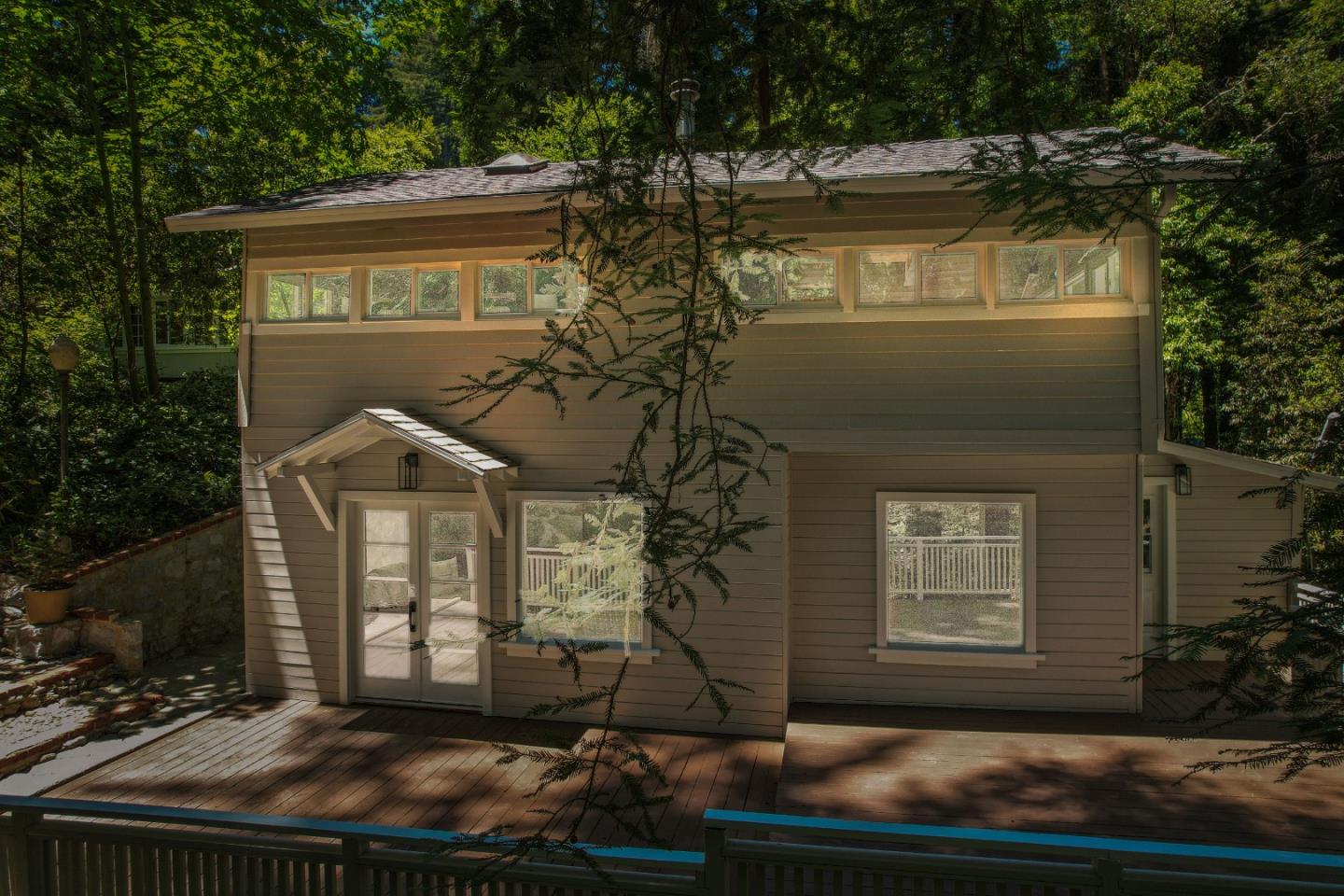 155 Larkspur ST