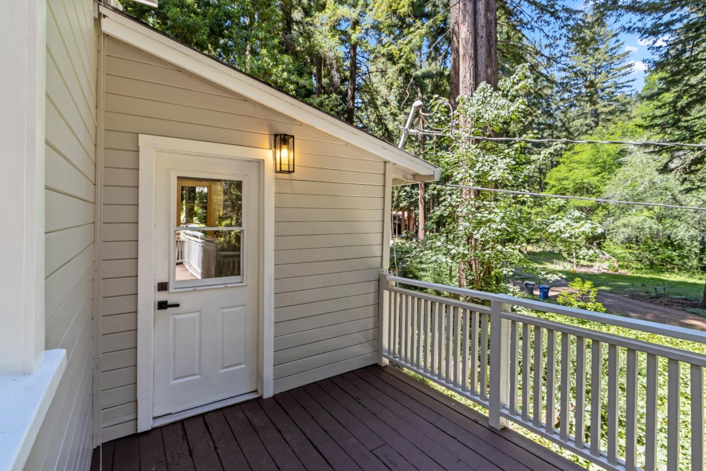 155 Larkspur ST