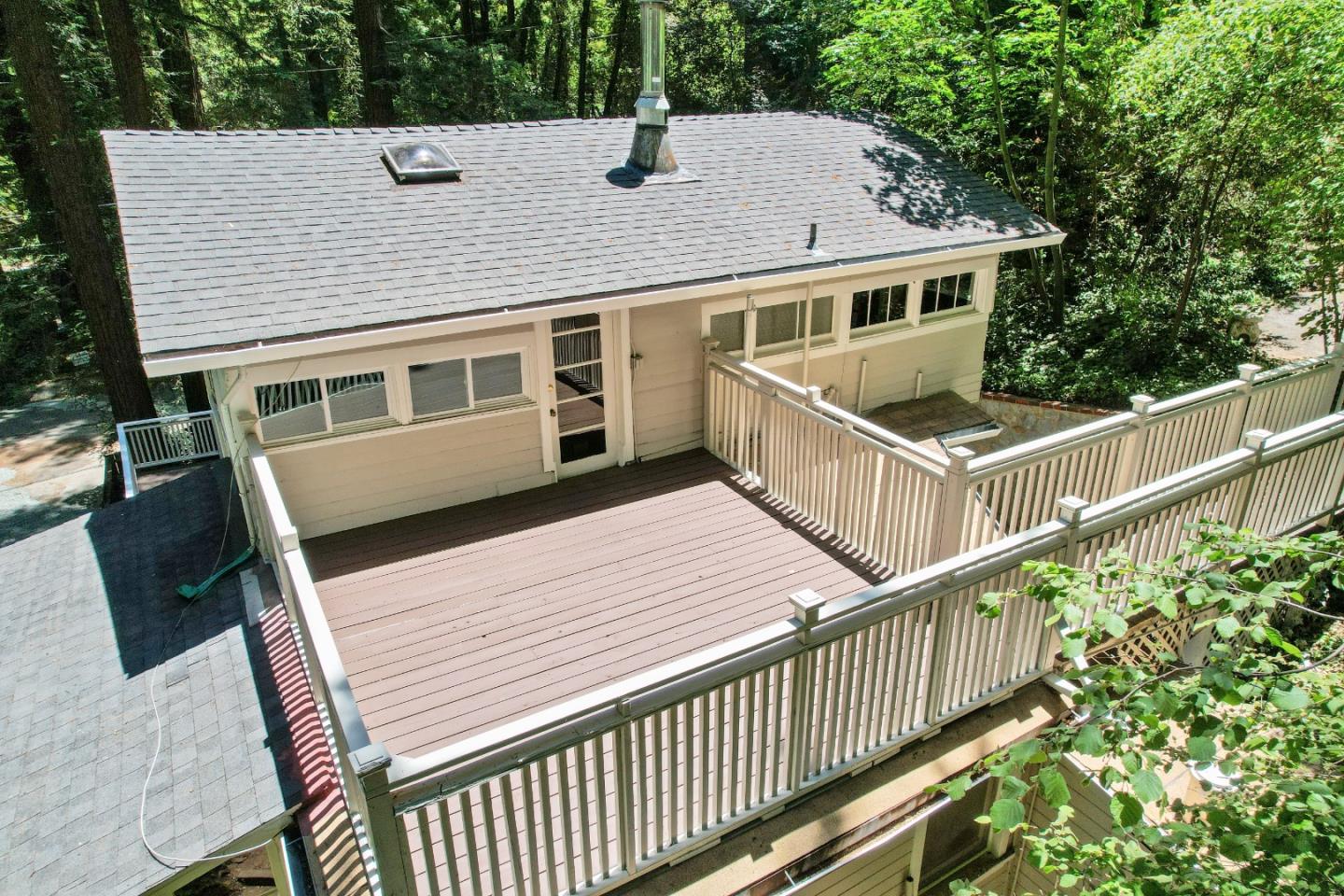 155 Larkspur ST