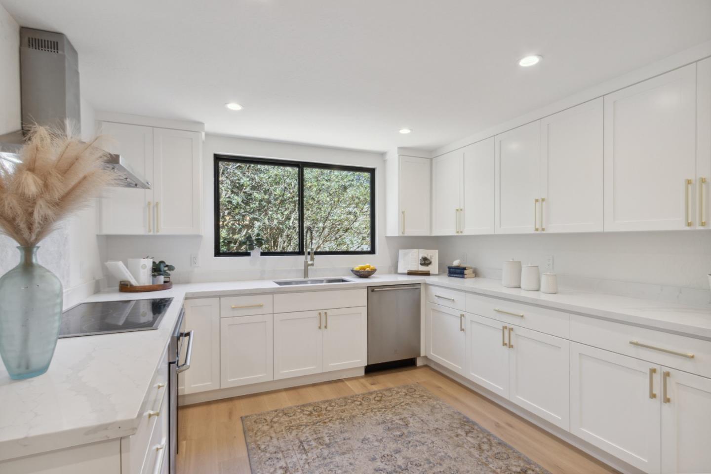 504 Santa Marguarita DR