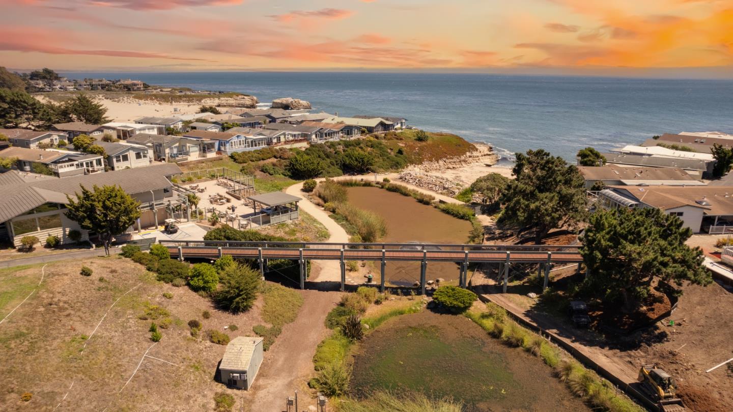 2395 Delaware AVE 165