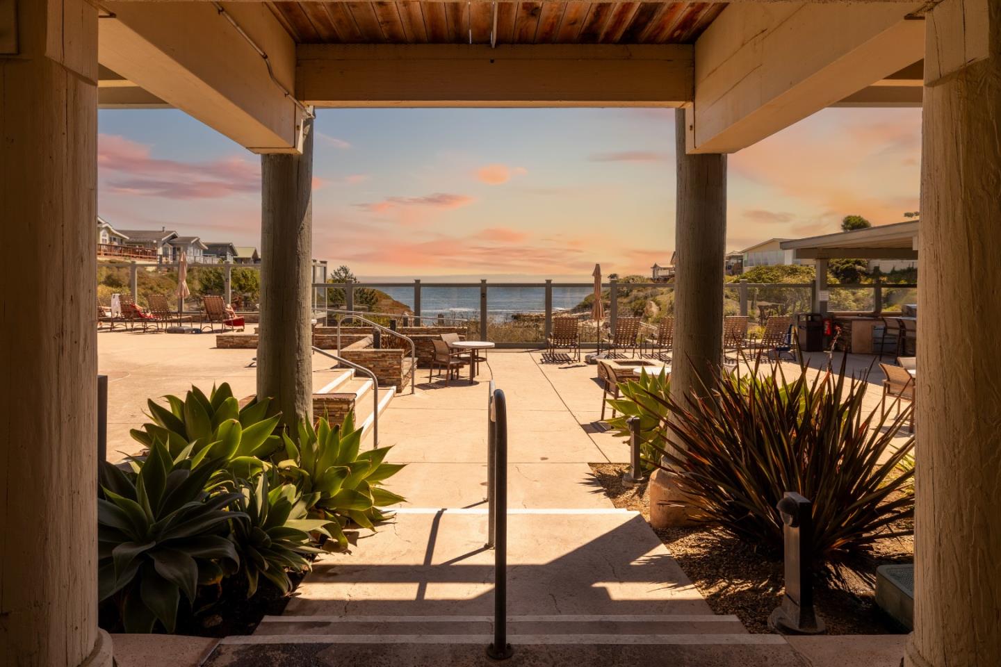 2395 Delaware AVE 165