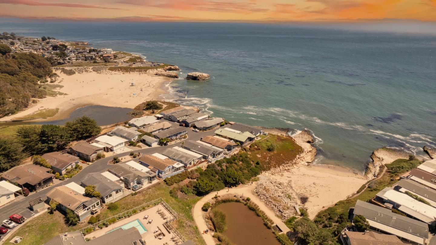 2395 Delaware AVE 165