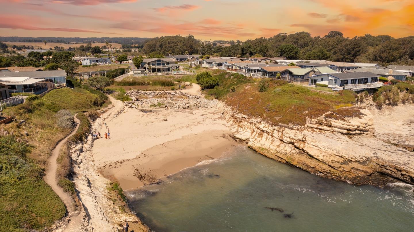 2395 Delaware AVE 165