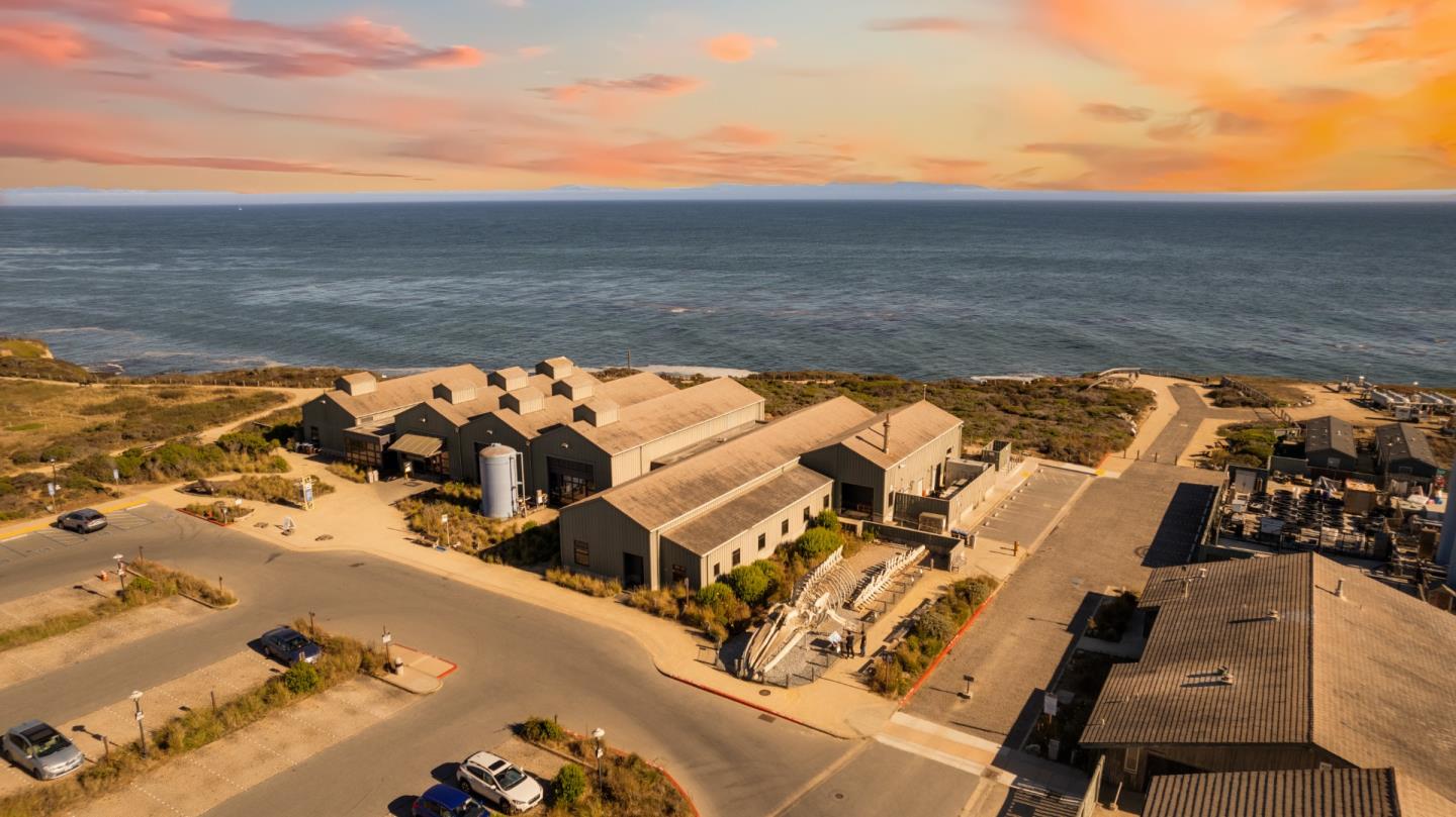 2395 Delaware AVE 165