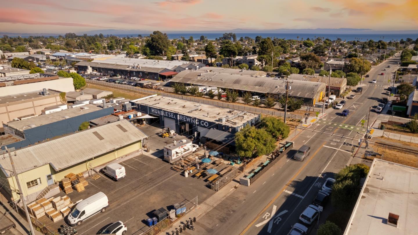 2395 Delaware AVE 165