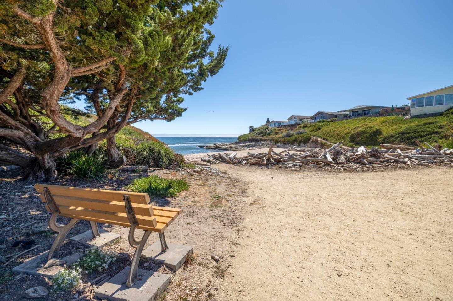 2395 Delaware AVE 165