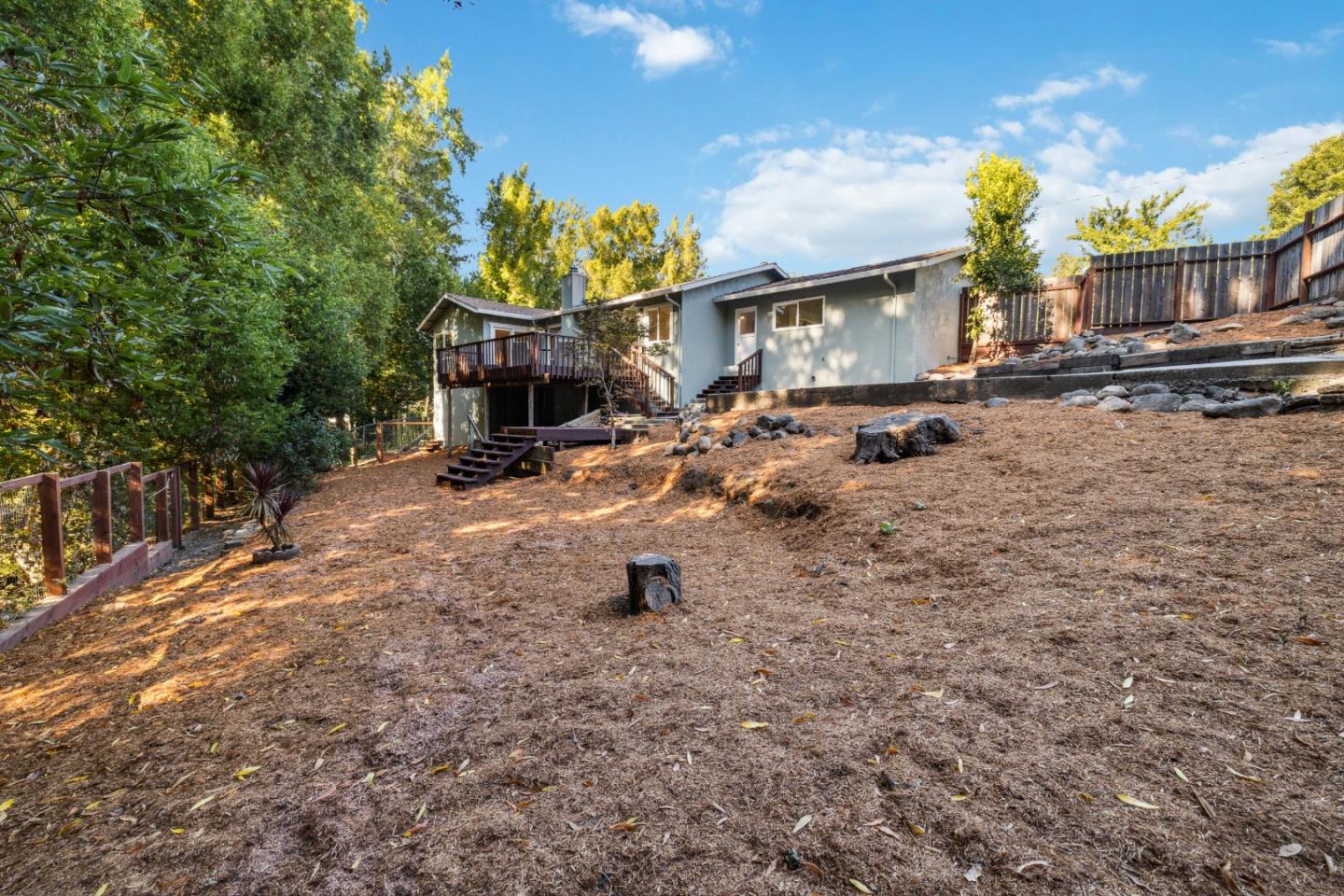 271 Clearview PL