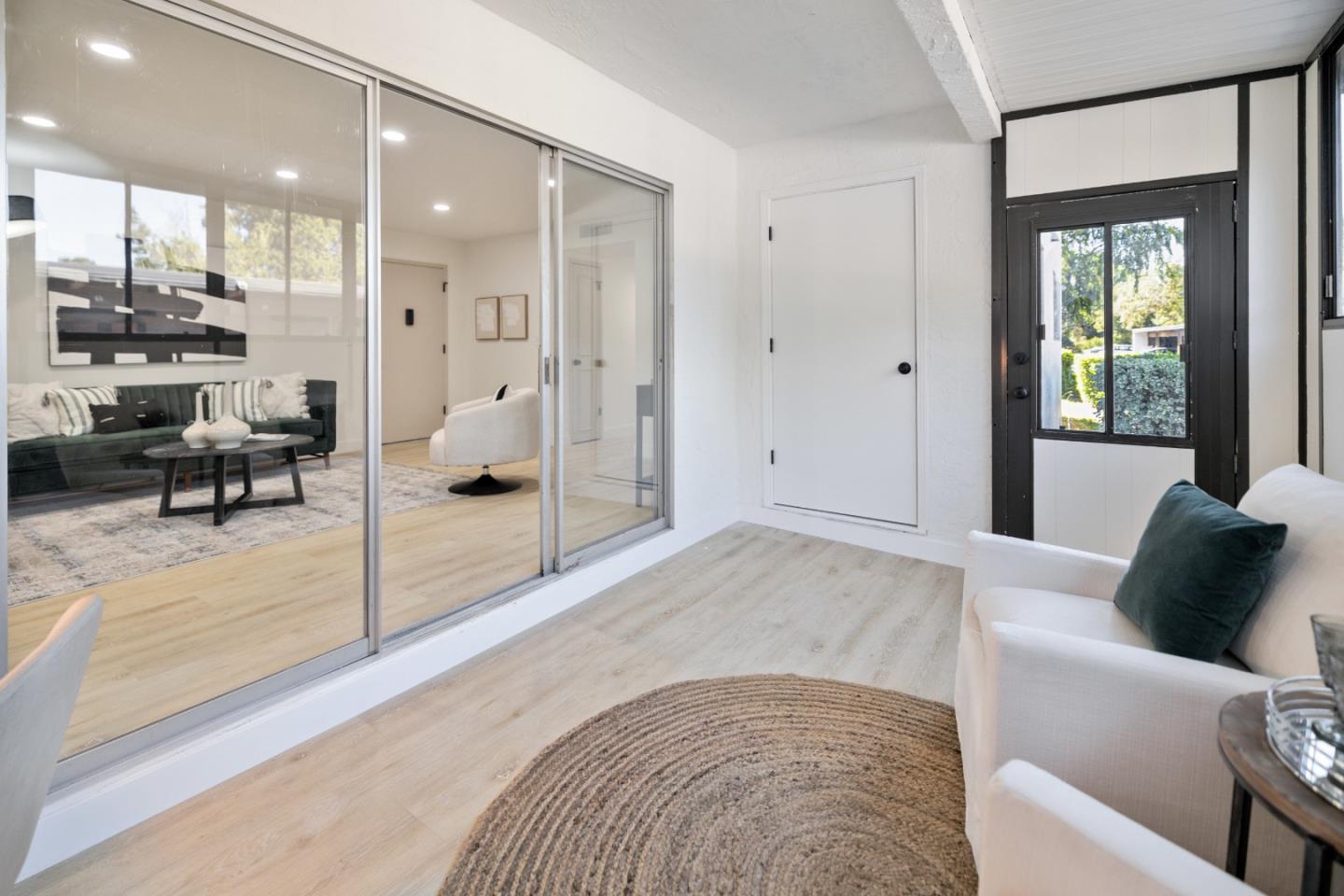 14225 Lora DR 76