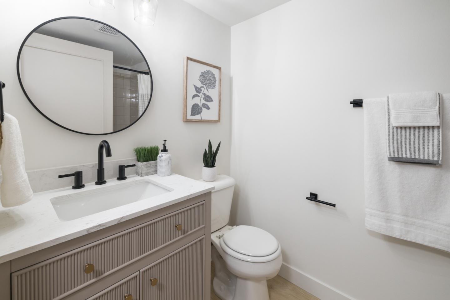 14225 Lora DR 76