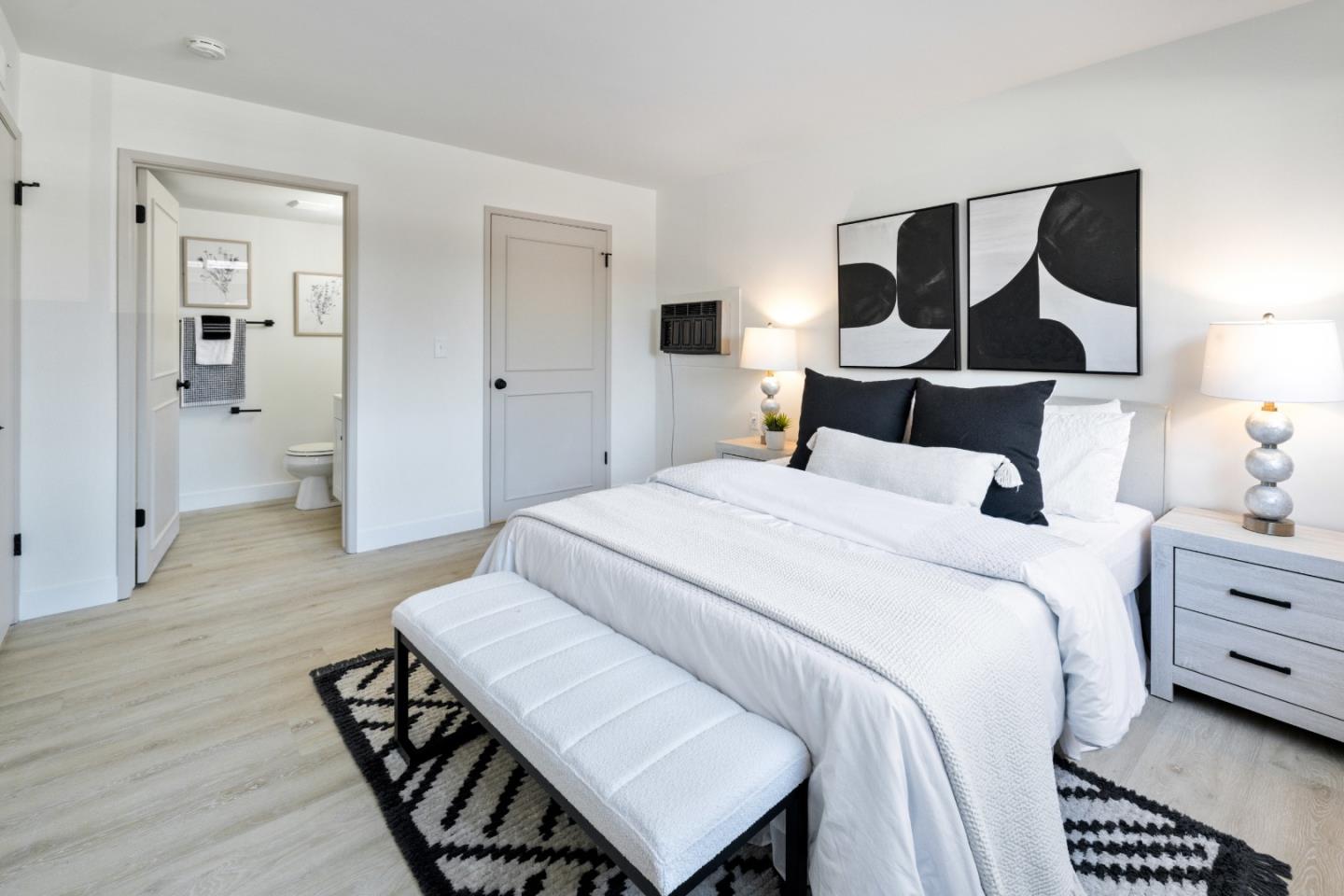 14225 Lora DR 76