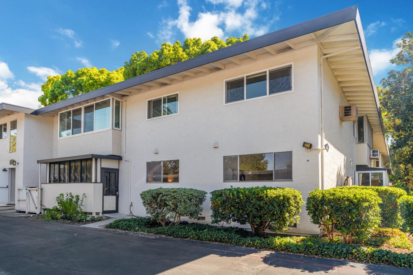 14225 Lora DR 76