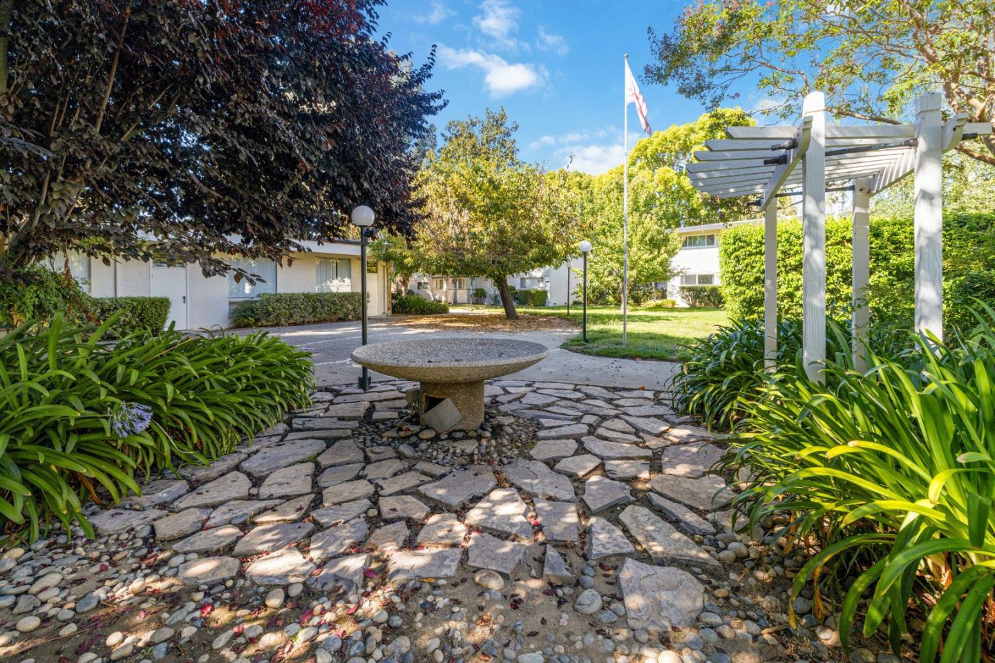 14225 Lora DR 76
