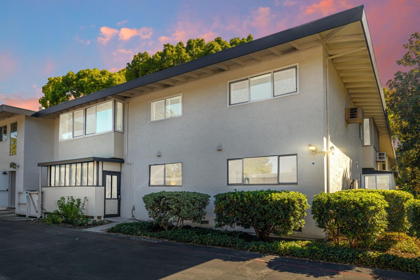 14225 Lora DR 76