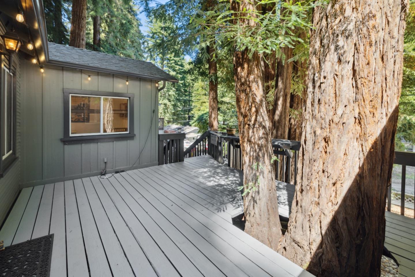 1590 Lockhart Gulch RD