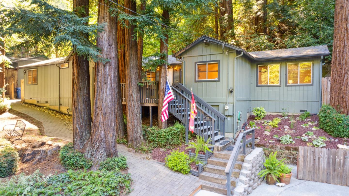 1590 Lockhart Gulch RD