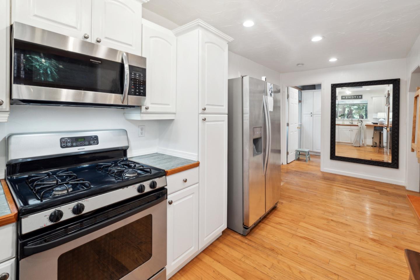 1590 Lockhart Gulch RD