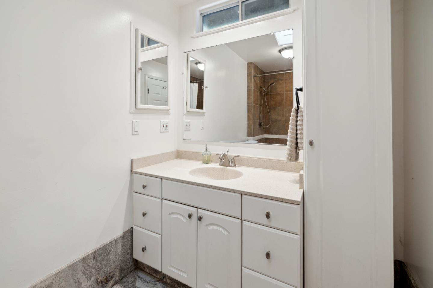 1590 Lockhart Gulch RD