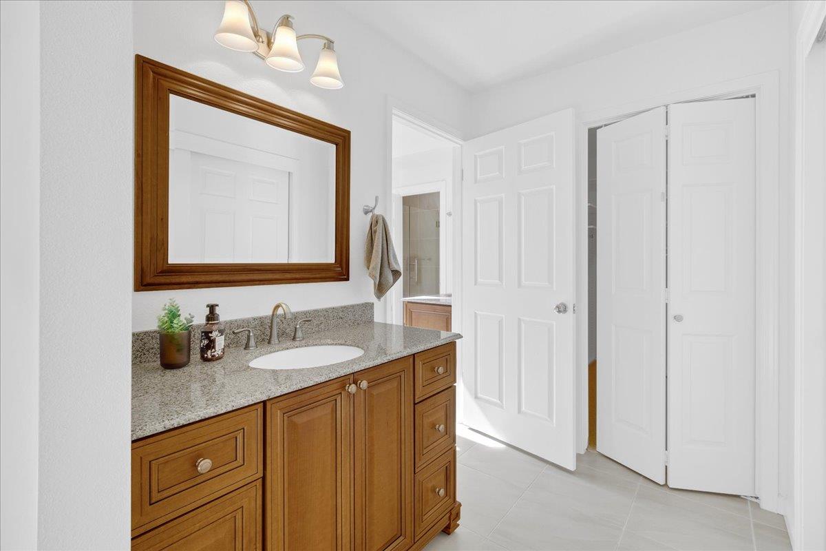 3064 Three Springs RD