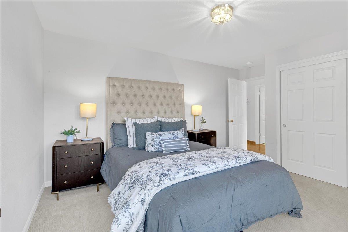 3064 Three Springs RD