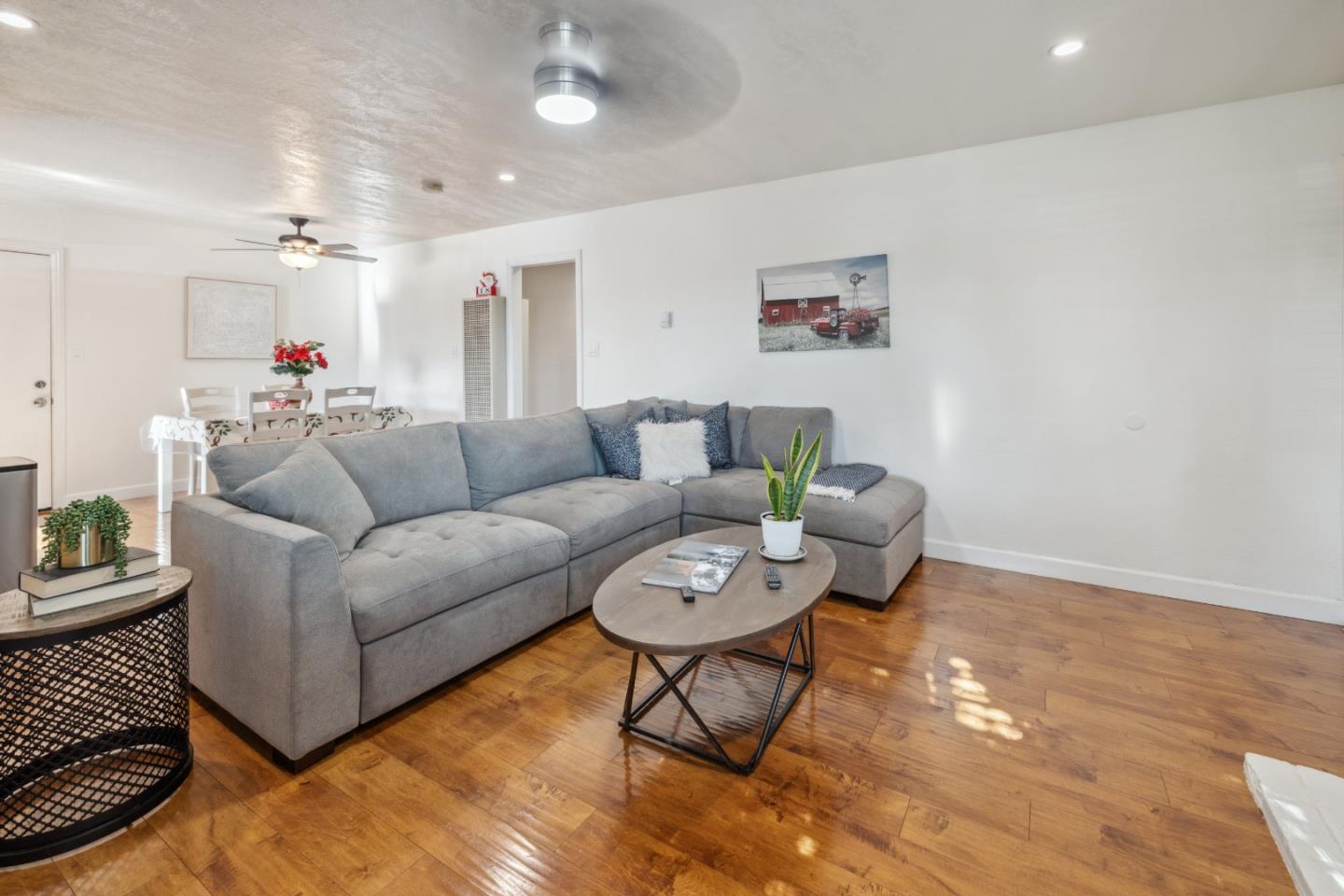 270 San Juan DR