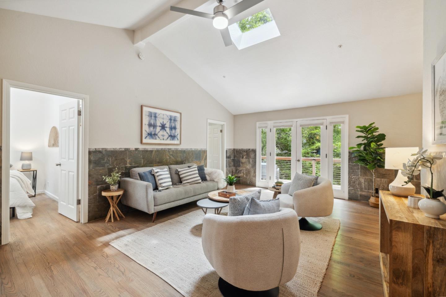 548 River RD