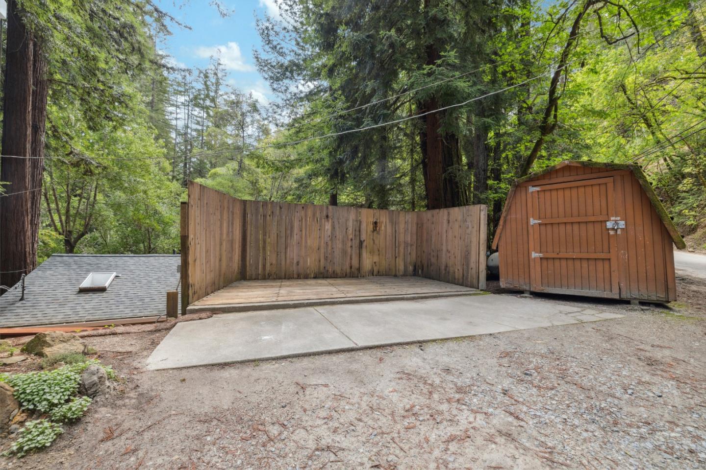 548 River RD