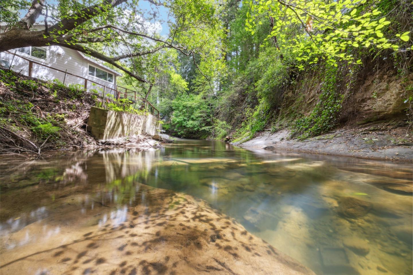 548 River RD