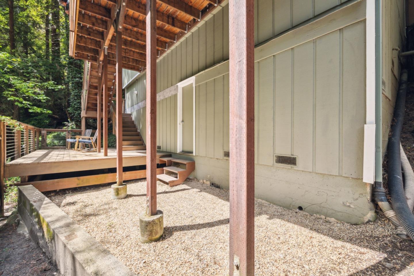 548 River RD