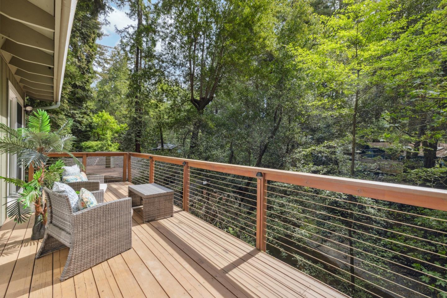 548 River RD