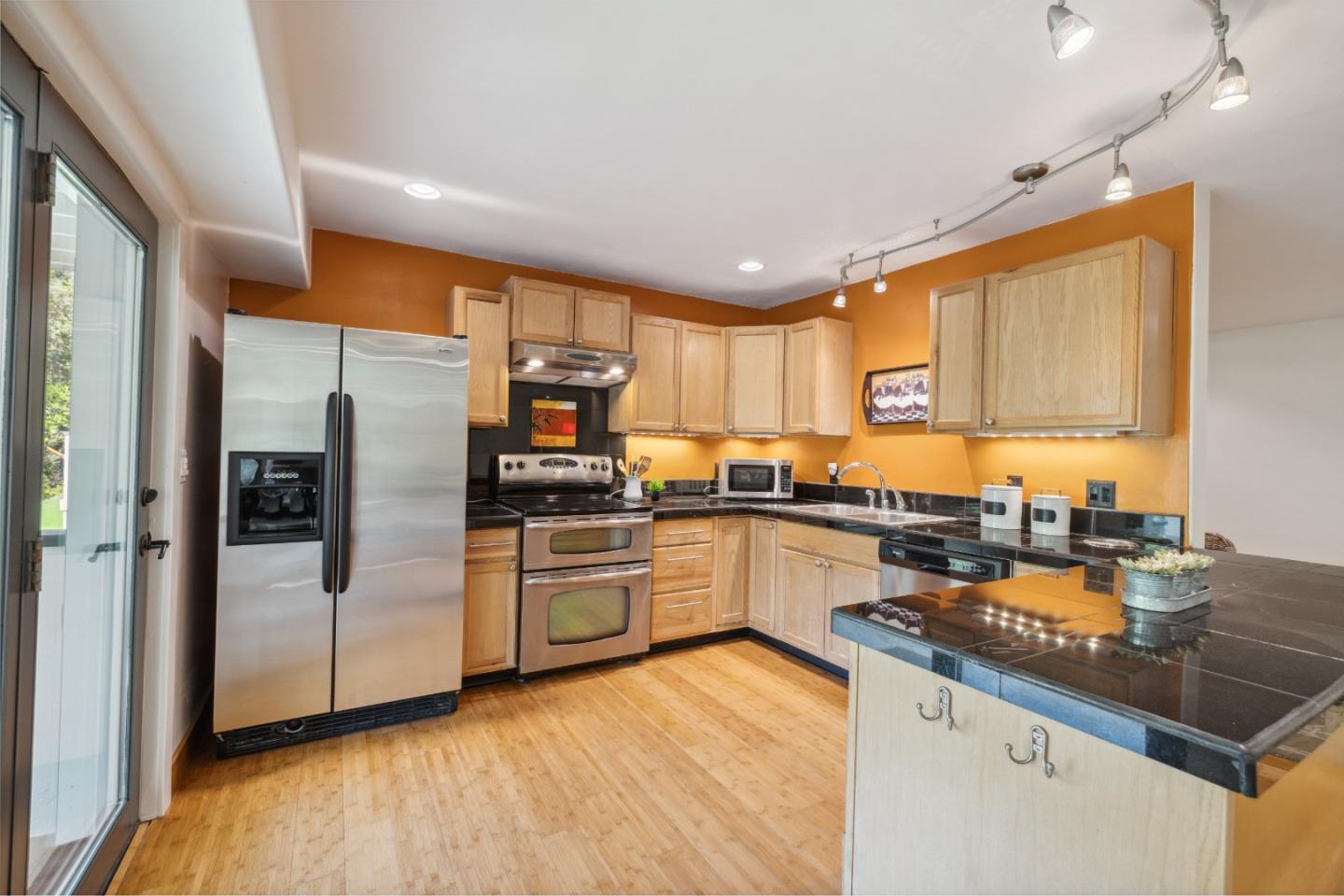 400 Dorrance RD