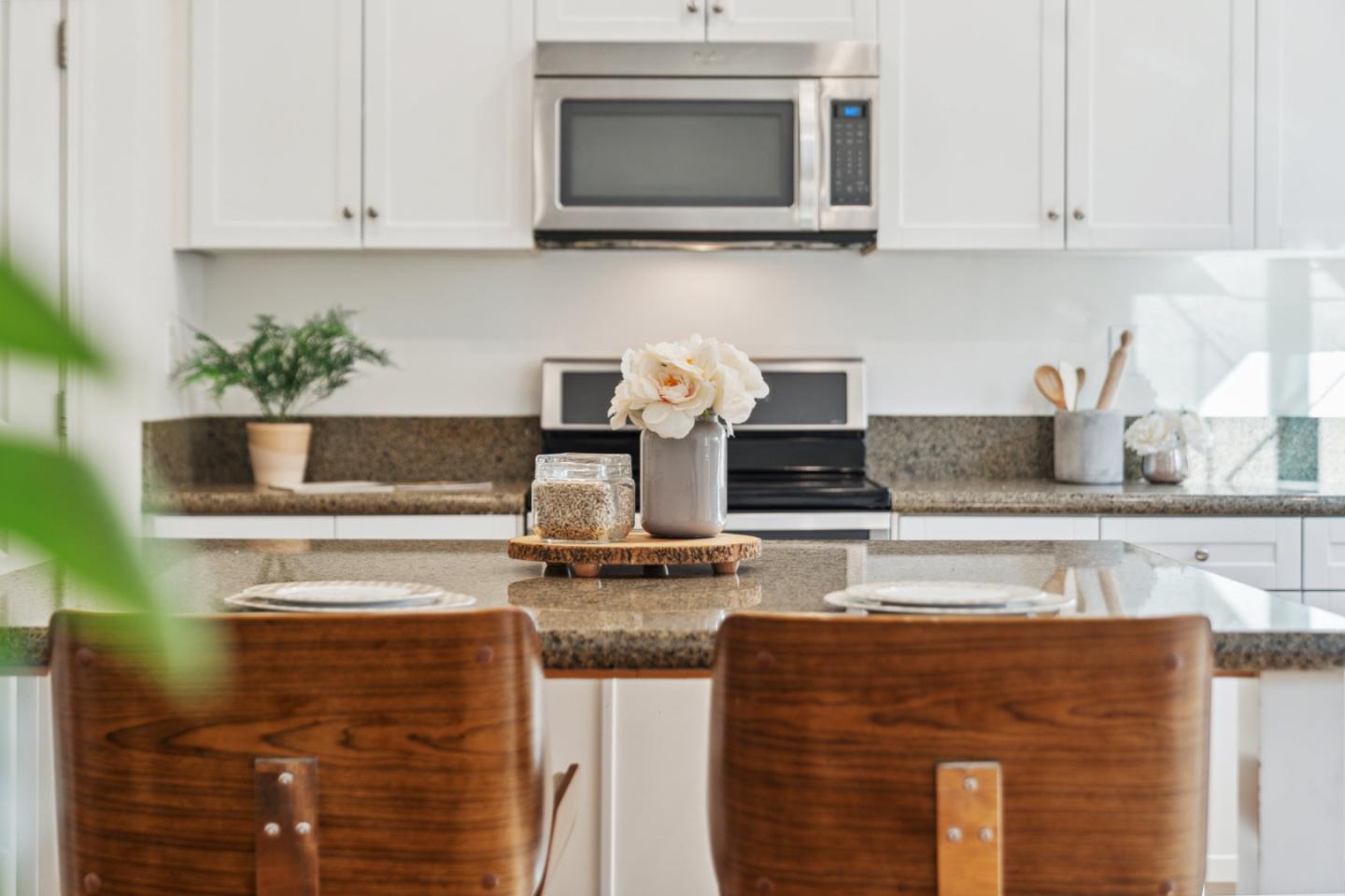 237 Bluebonnet LN 103