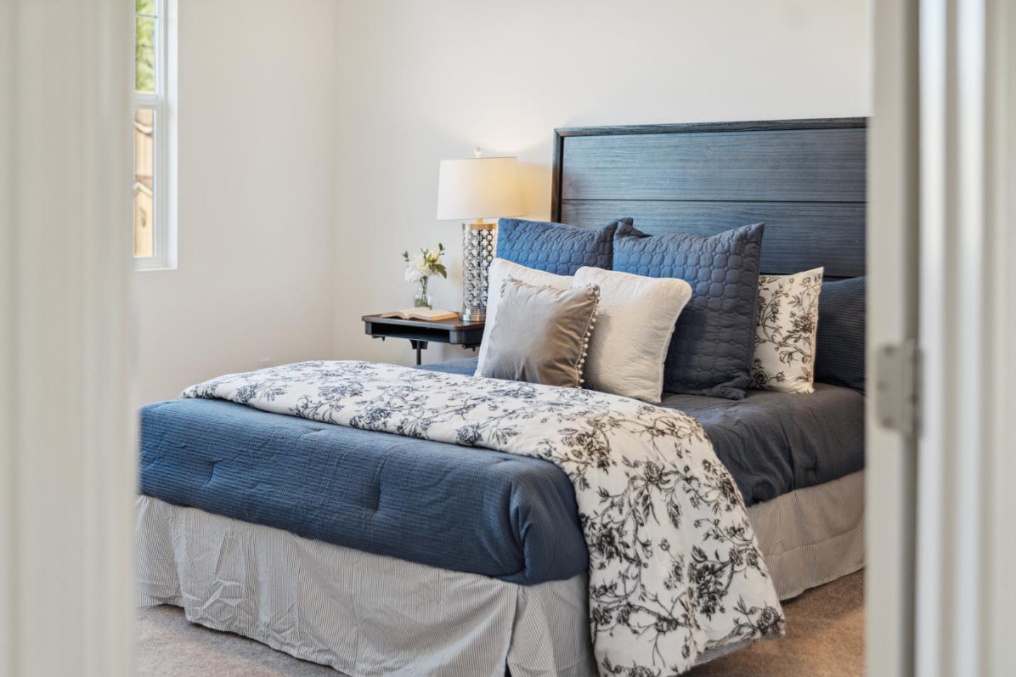 237 Bluebonnet LN 103