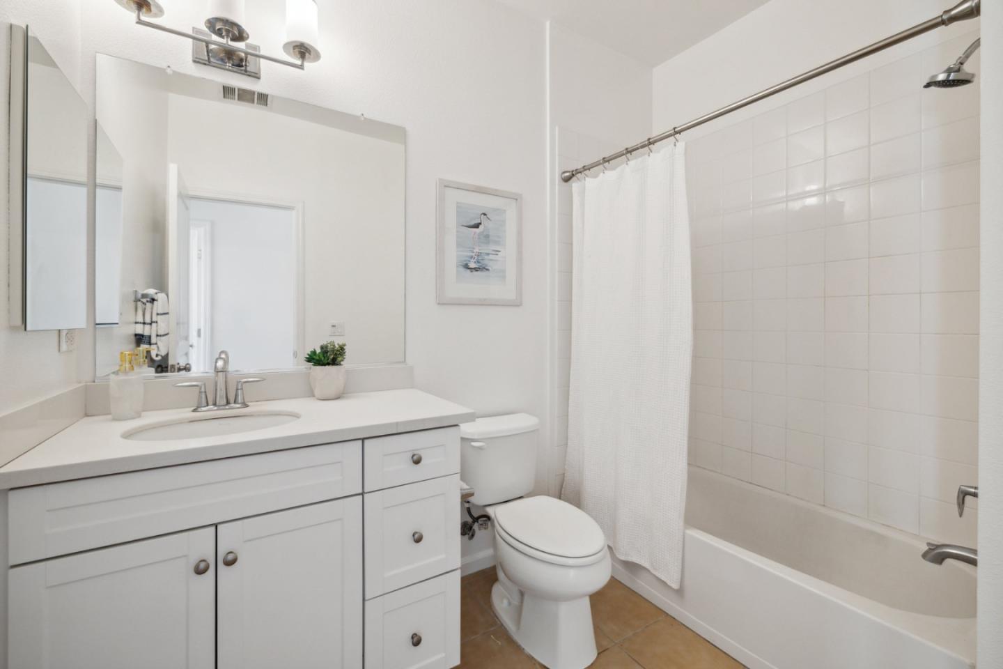 237 Bluebonnet LN 103