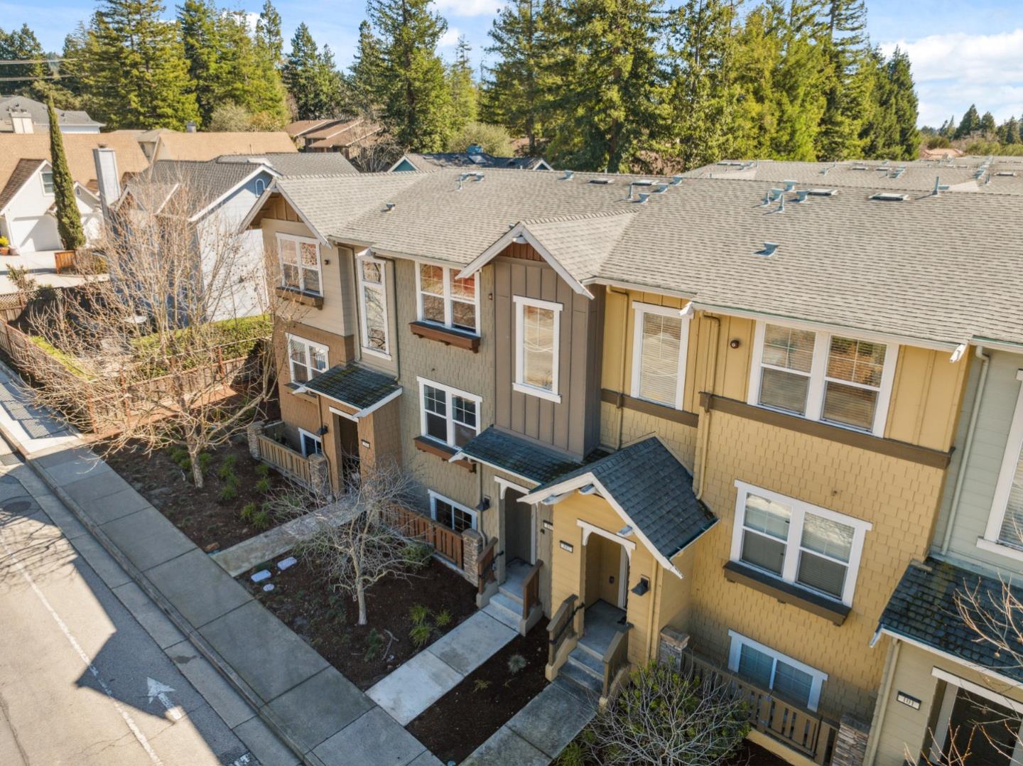 237 Bluebonnet LN 103