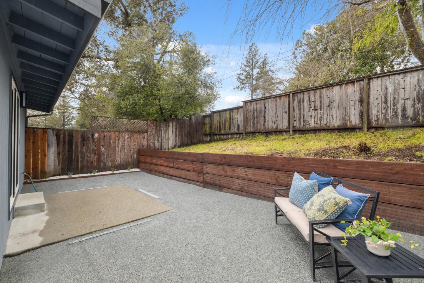 19 Erba LN