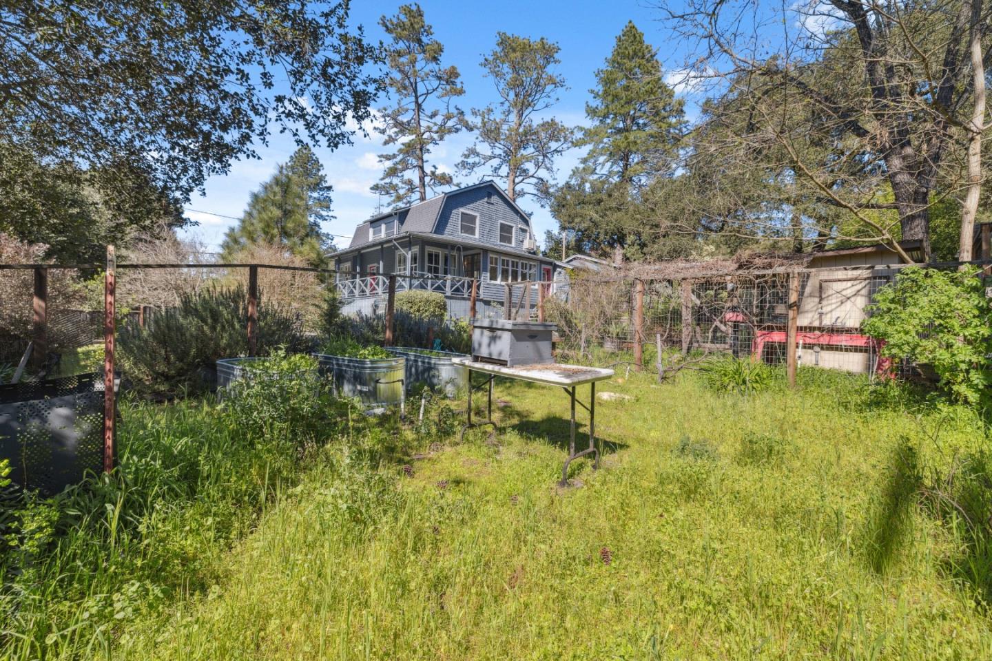130 Pine ST