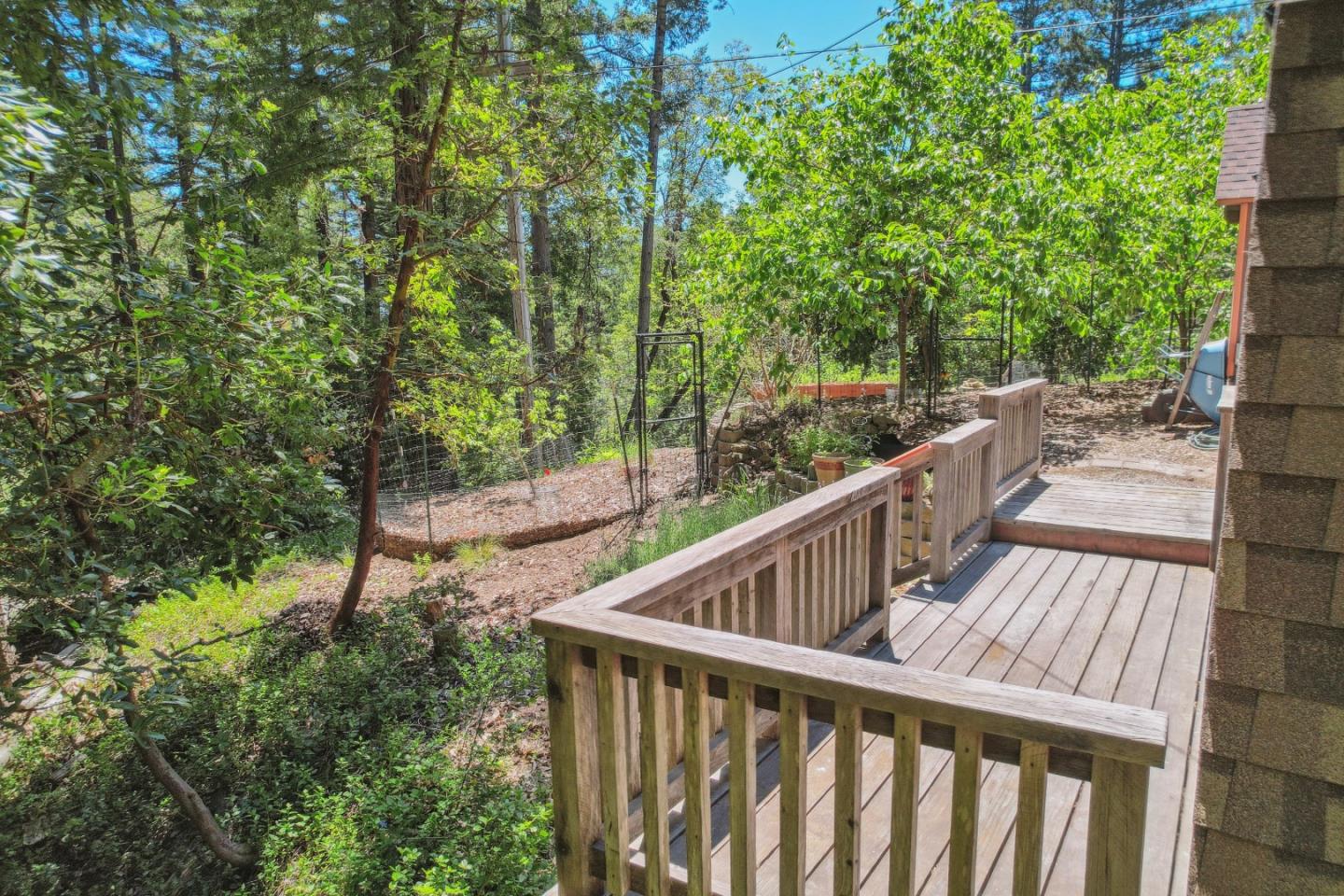310 Sunny Patch LN