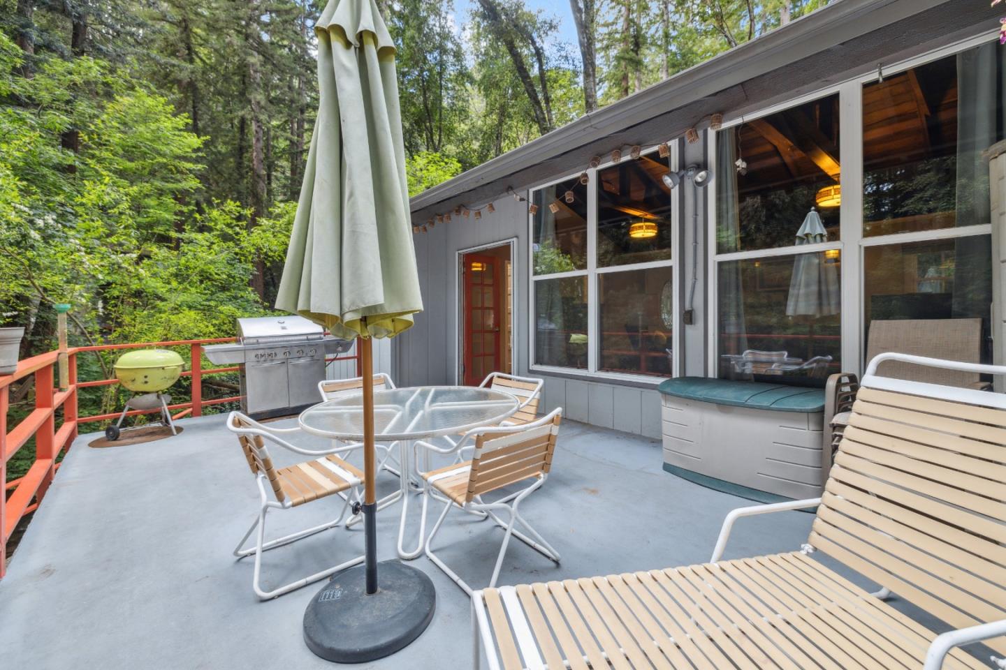 495 Primavera RD