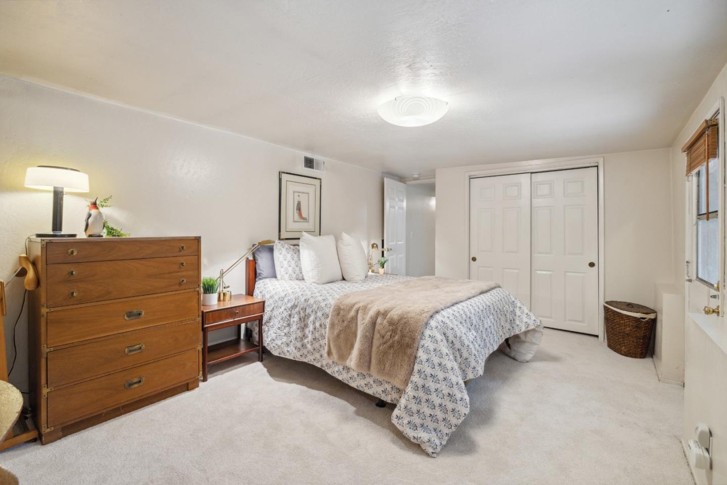 495 Primavera RD