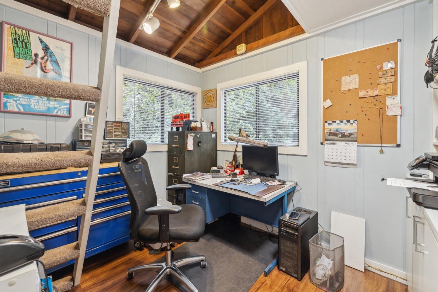 495 Primavera RD